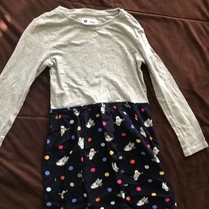 🎁GAP Girl Play dress disney edition grey LG Size